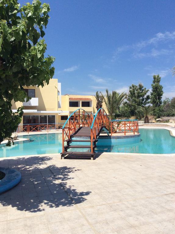 פליראקי Angelos Beach Hotel מראה חיצוני תמונה