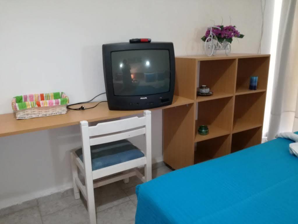 פליראקי Angelos Beach Hotel מראה חיצוני תמונה